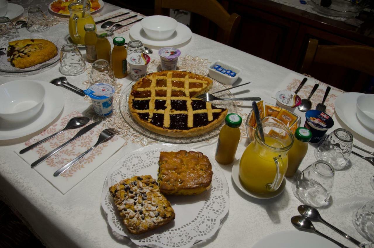 Bed and Breakfast La Coccinella Ези Экстерьер фото